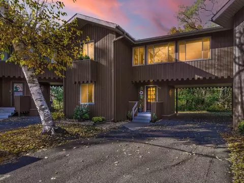 1512 S Timber Rdg NE, Fridley, MN 55432
