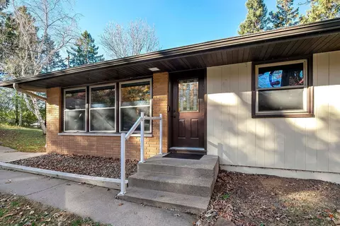 13960 Paris Ave N, Stillwater, MN 55082