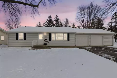 115 Koronis Ct, Paynesville, MN 56362
