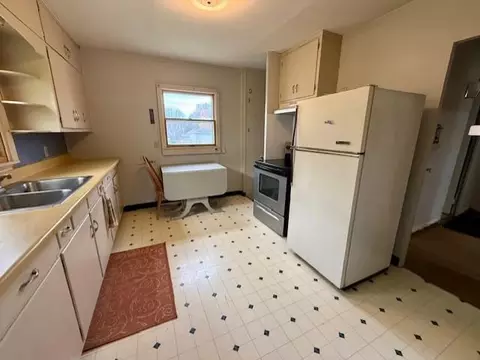 700 Drake Ave, Windom, MN 56101 photo 8