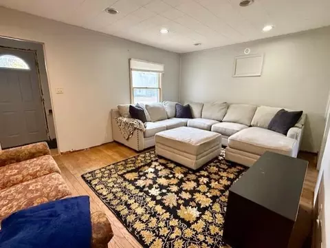 700 Drake Ave, Windom, MN 56101 photo 4
