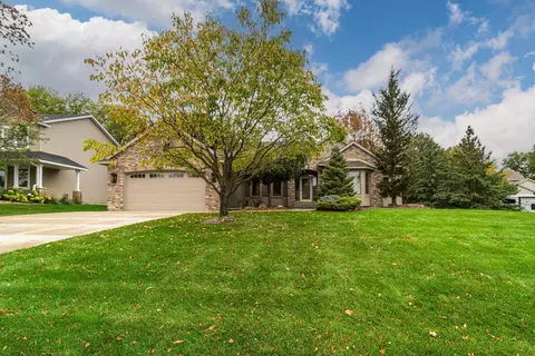 11285 163rd St W, Lakeville, MN 55044