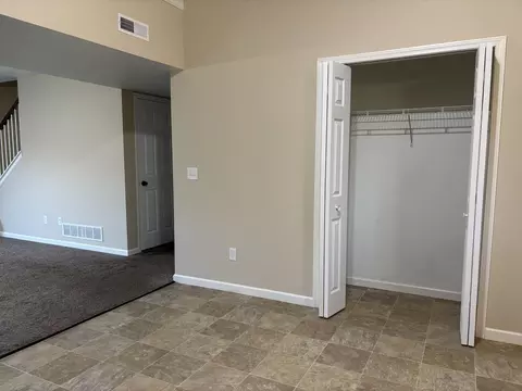 421 E Cheyenne St, Roberts, WI 54023 photo 4