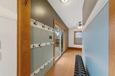 Entry Way - 511 4th Ave SW, Faribault, MN 55021 photo 2 of 2