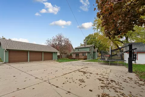 Exterior - 511 4th Ave SW, Faribault, MN 55021 photo 6 of 11