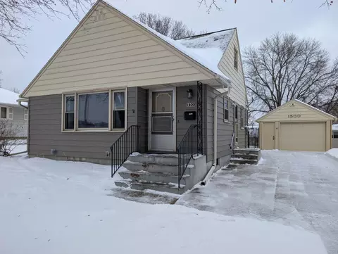 1500 16 12 Ave NW, Rochester, MN 55901