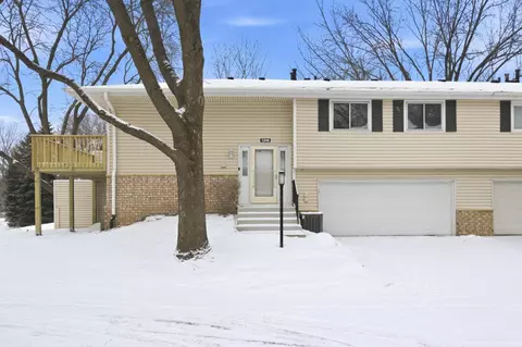 1249 Timbershore Ln #407, Eagan, MN 55123