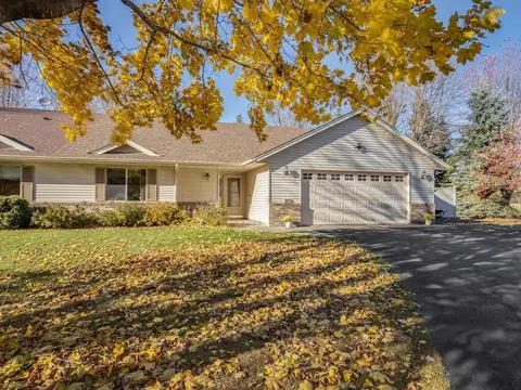 207 Brookview Ct NW, Isanti, MN 55040