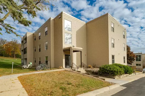 607 19th St NW #24, Rochester, MN 55901