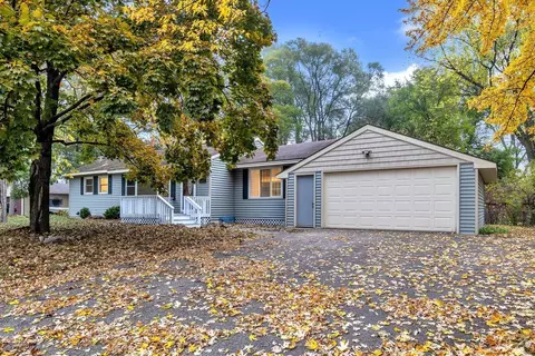 10449 Xerxes Ave S, Bloomington, MN 55431