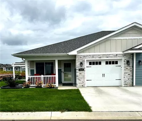 5522 Cottage Ln, Eau Claire, WI 54701