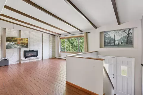 6330 Cypress Dr, Excelsior, MN 55331 photo 9