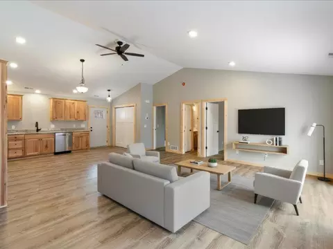 31687 Summer Dr, Breezy Point, MN 56472