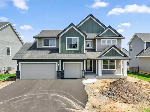 17924 Headwaters Dr, Lakeville, MN 55044