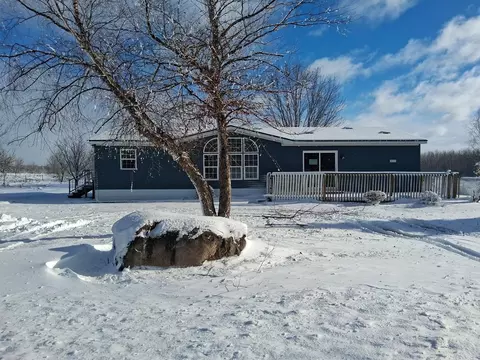 18564 65th Ave, Milaca, MN 56353
