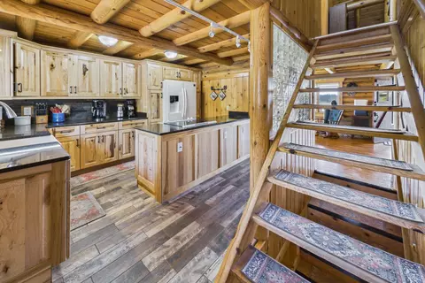 Kitchen - 36360 County 39, Laporte, MN 56461 photo 1 of 4