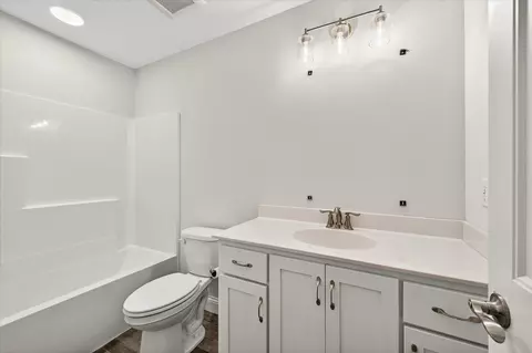 2804 Trinity Dr, Shakopee, MN 55379 photo 49