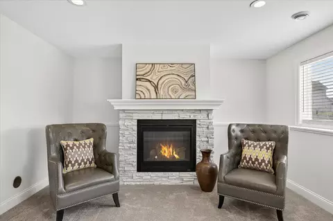2804 Trinity Dr, Shakopee, MN 55379 photo 5