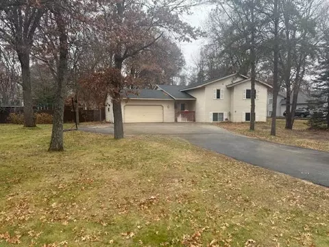13959 Grand Oaks Dr, Baxter, MN 56425