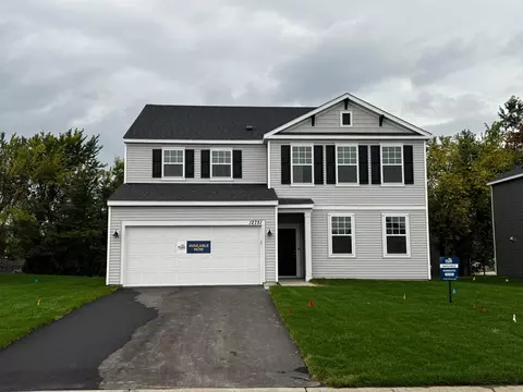 12715 Farnham Ln, Rogers, MN 55374