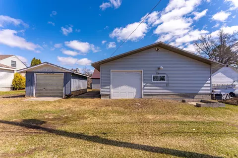 Exterior - 25 4th Ave, Soudan, MN 55782 photo 2 of 8