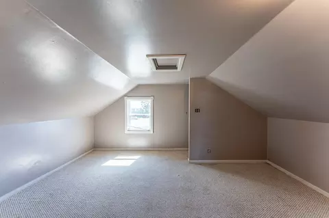 Bedroom - 25 4th Ave, Soudan, MN 55782 photo 3 of 3