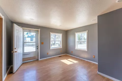 Living - 25 4th Ave, Soudan, MN 55782 photo 2 of 3