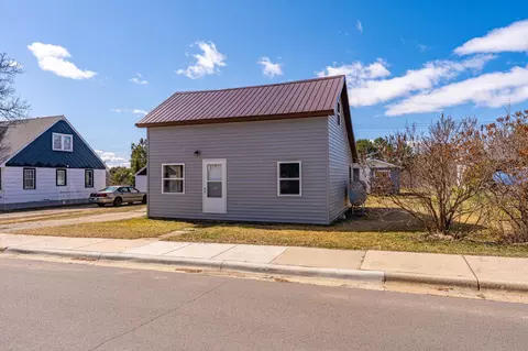 Exterior - 25 4th Ave, Soudan, MN 55782 photo 8 of 8