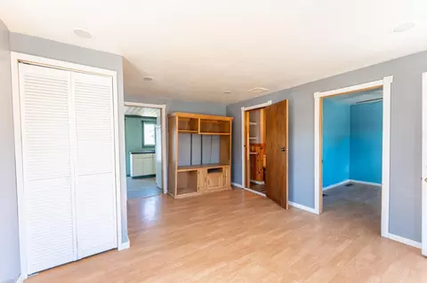 Living - 25 4th Ave, Soudan, MN 55782 photo 1 of 3
