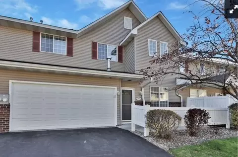 13903 Erwin Ct, Eden Prairie, MN 55344