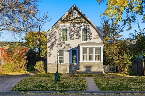 416 Stryker Ave, Saint Paul, MN 55107