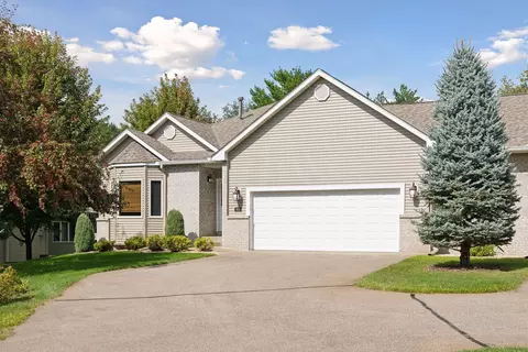 909 135th Ct NE, Andover, MN 55304