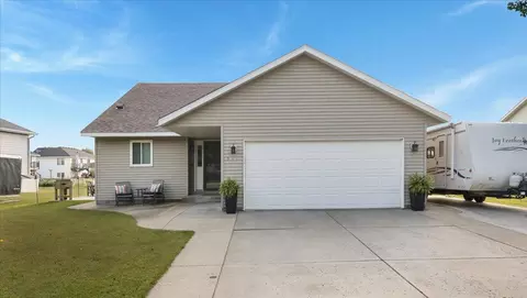 511 Morningside Ave, Paynesville, MN 56362
