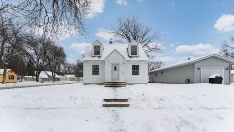 401 Julii St, Willmar, MN 56201