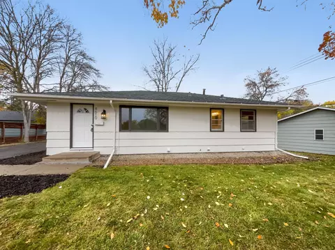 8610 31st Ave N, Crystal, MN 55427