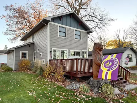 625 Main St W, Isle, MN 56342