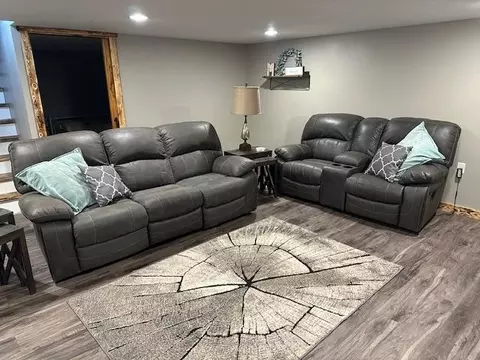 Living - 537 Cedar Ave, Westbrook, MN 56183 photo 4 of 5