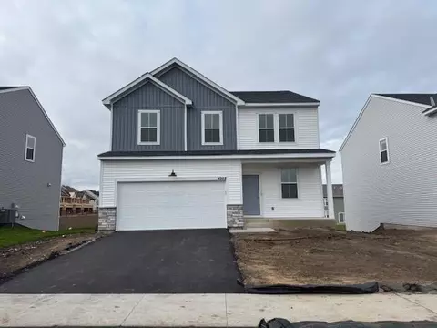 4958 Airlake Dr, Woodbury, MN 55129