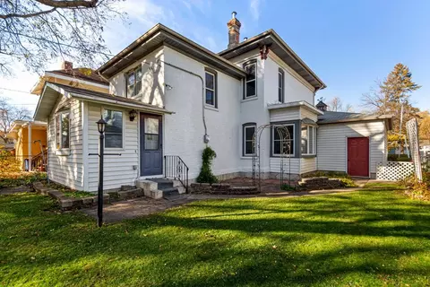 Exterior - 531 2nd St NW, Faribault, MN 55021 photo 6 of 7