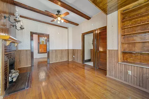 Living - 531 2nd St NW, Faribault, MN 55021 photo 6 of 7