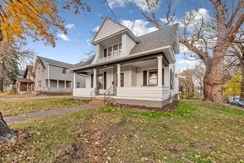 504 State St N, Waseca, MN 56093