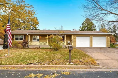 1305 Second St, Hammond, WI 54015
