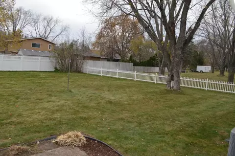 816 Clark Pl, Saint Cloud, MN 56301 photo 28