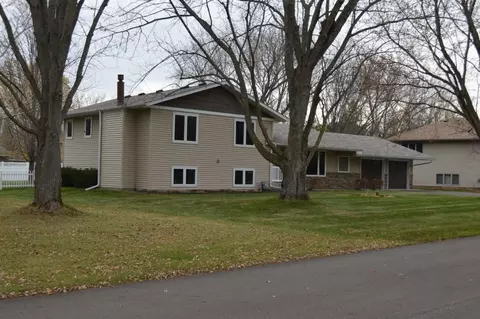816 Clark Pl, Saint Cloud, MN 56301 photo 30