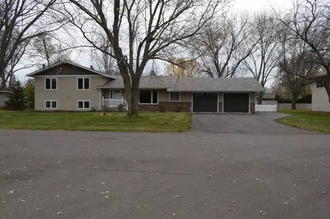 816 Clark Pl, Saint Cloud, MN 56301 photo 29
