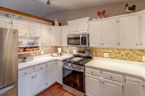 Kitchen - 16869 Blakeman Rd, Brainerd, MN 56401 photo 1 of 3