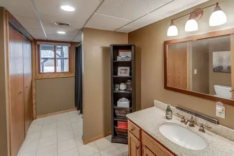 Bath - 16869 Blakeman Rd, Brainerd, MN 56401 photo 2 of 2