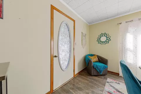Entry Way - 1269 River Rd, Windom, MN 56101 photo 1 of 2