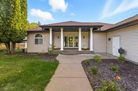 6563 Parkview Cir, Baxter, MN 56425