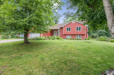 1140 86th Ave N, Brooklyn Park, MN 55444